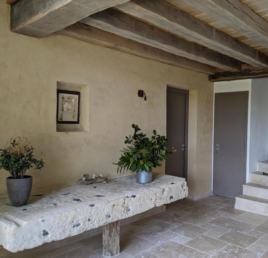 La Grange Symphorine, Chambre D'Hotes De Charme Situee Entre La Vallee De La Dordogne Et La Vallee De La Vezere Meyrals Экстерьер фото